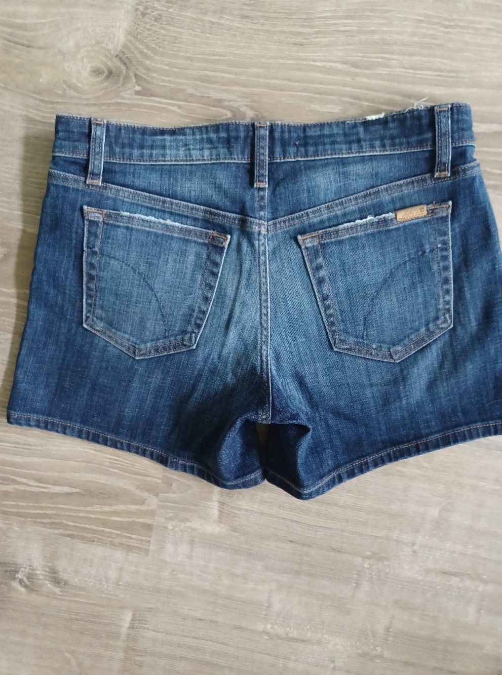 Joes Jeans Mid-rise Denim Shorts - Picture 4 of 7